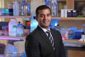 Vijay Ramakrishnan, MD