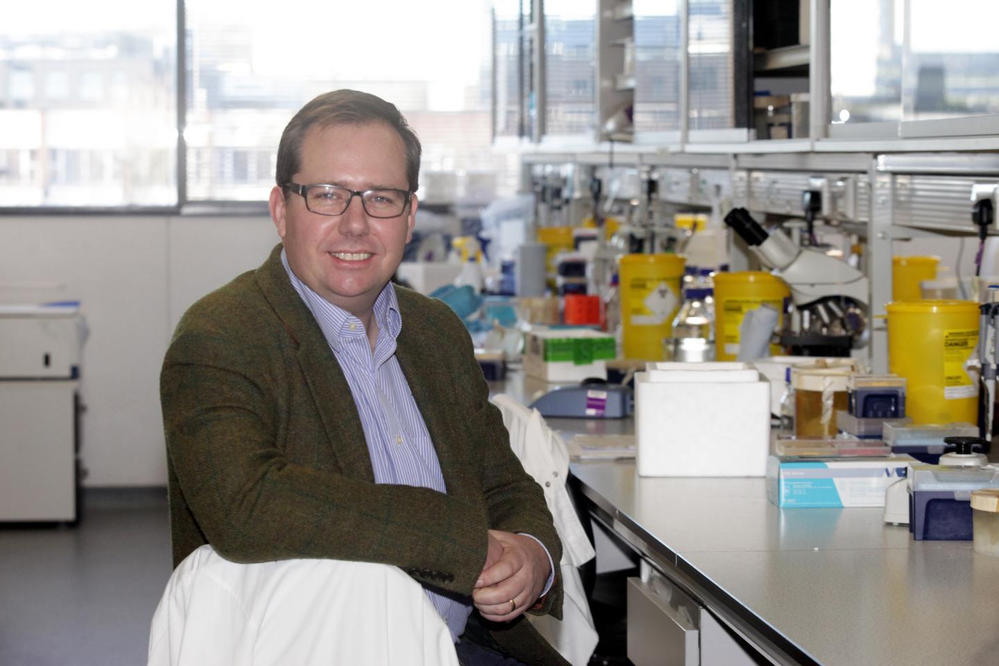 Prof Che Connon, Newcastle University 