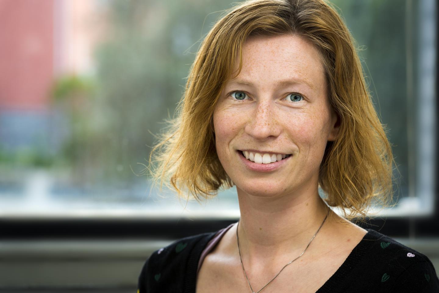 Claudia Bank, Instituto Gulbenkian de Ciencia