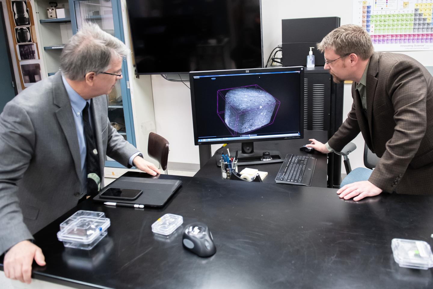 NASA Asks Army to Examine Meteorite