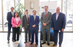 EPB, ORNL announce plans for research collaborative focused on energy resilience, quantum technology