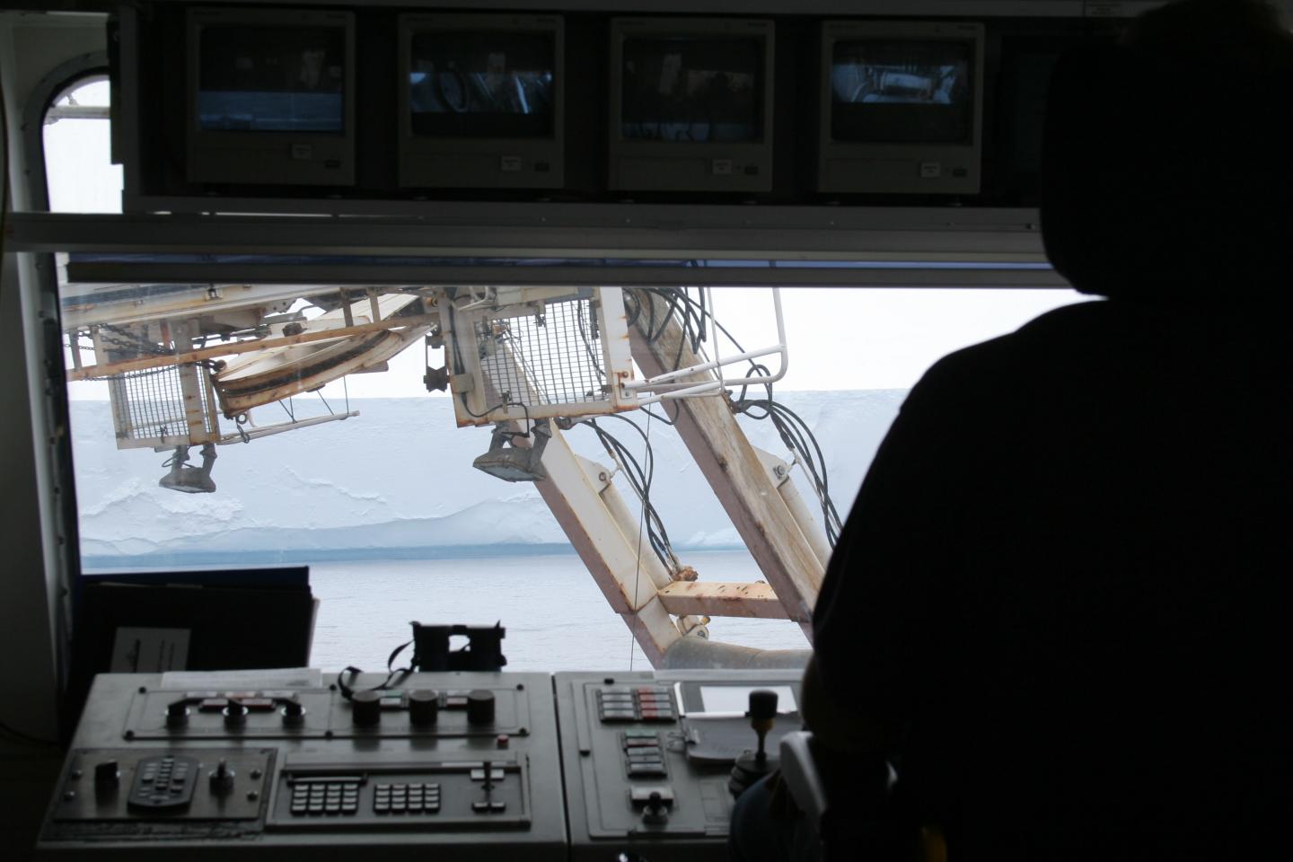 Warmer Waters Moving Up Under Antarctic Ice Shelves (4 of 4)