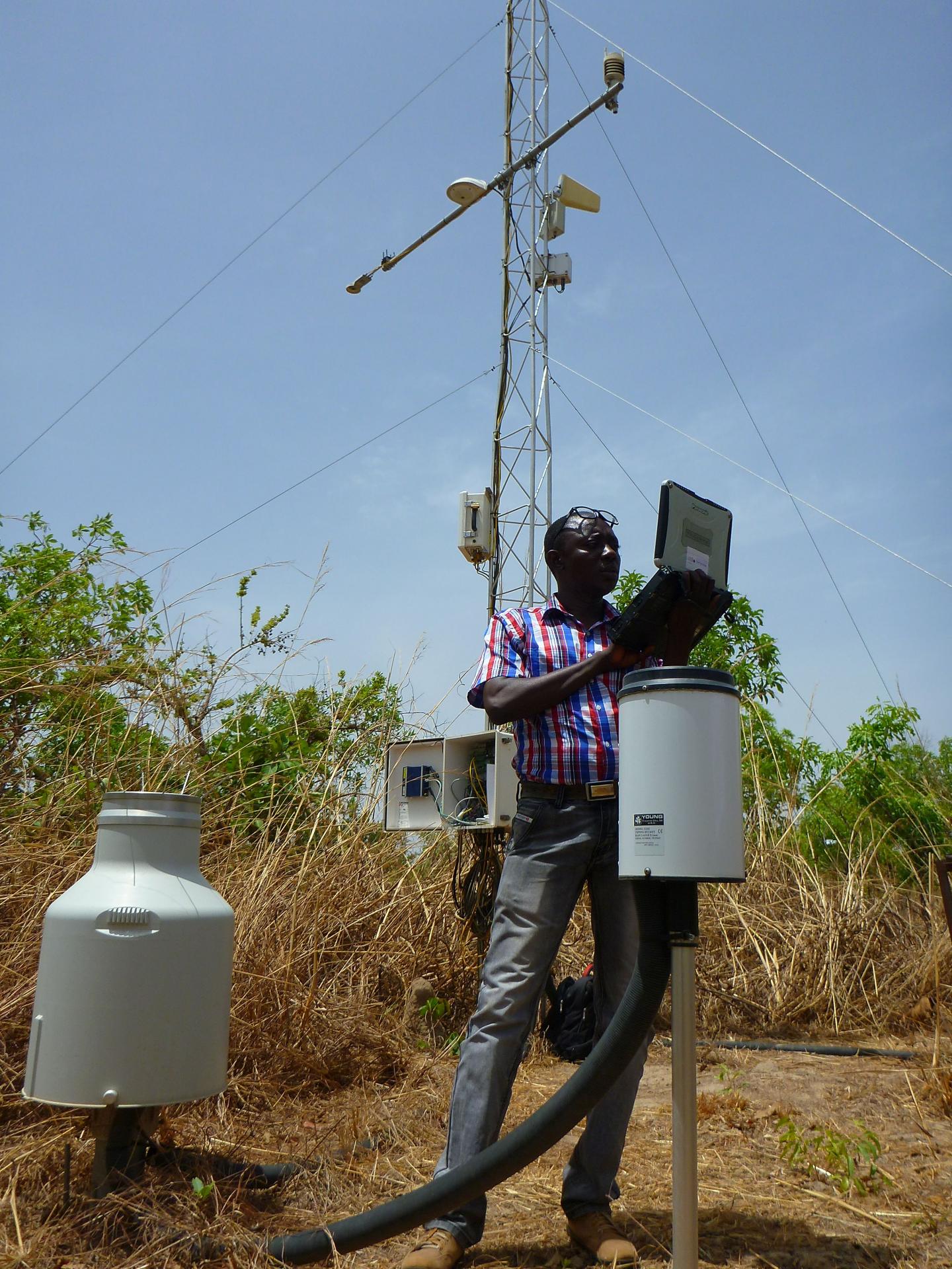 A Network of Weather Stations in Burkina Faso and Kenya