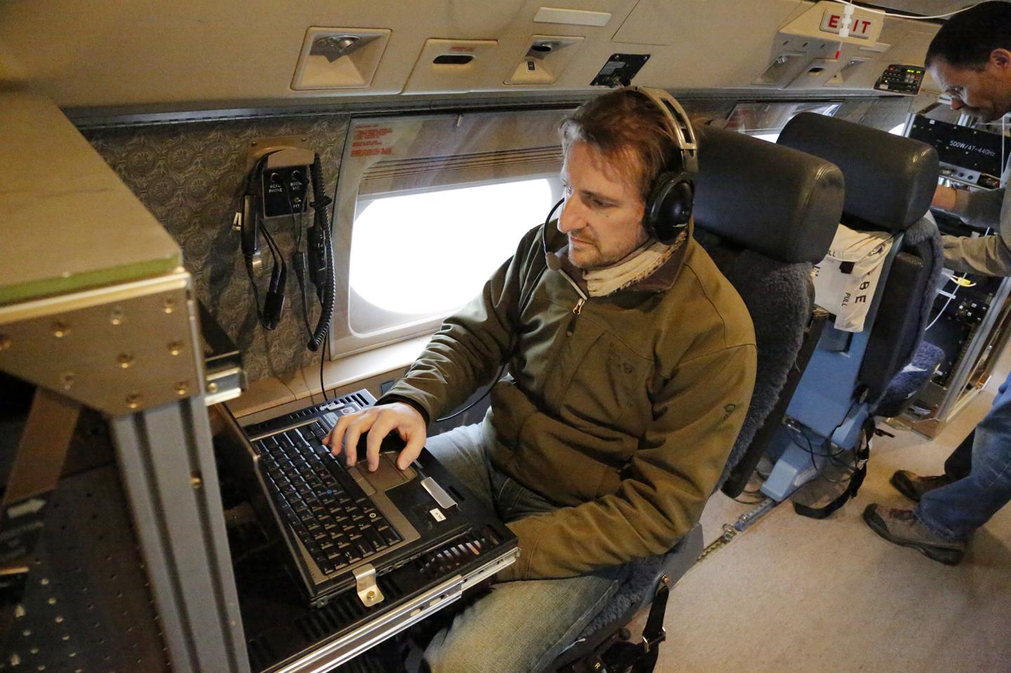Rainer Volkamer Inside the Aircraft