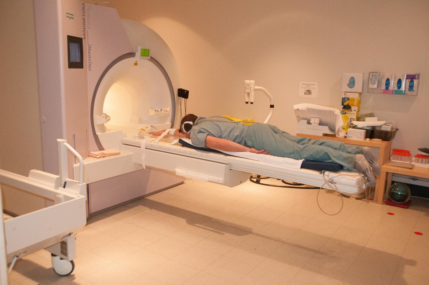 Finger Cracking Setup