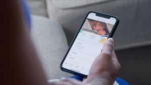 Parent uses the NICU2Home app