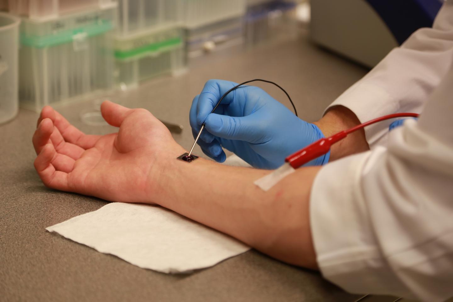 Breakthrough Device Heals Organs with a Single Touch