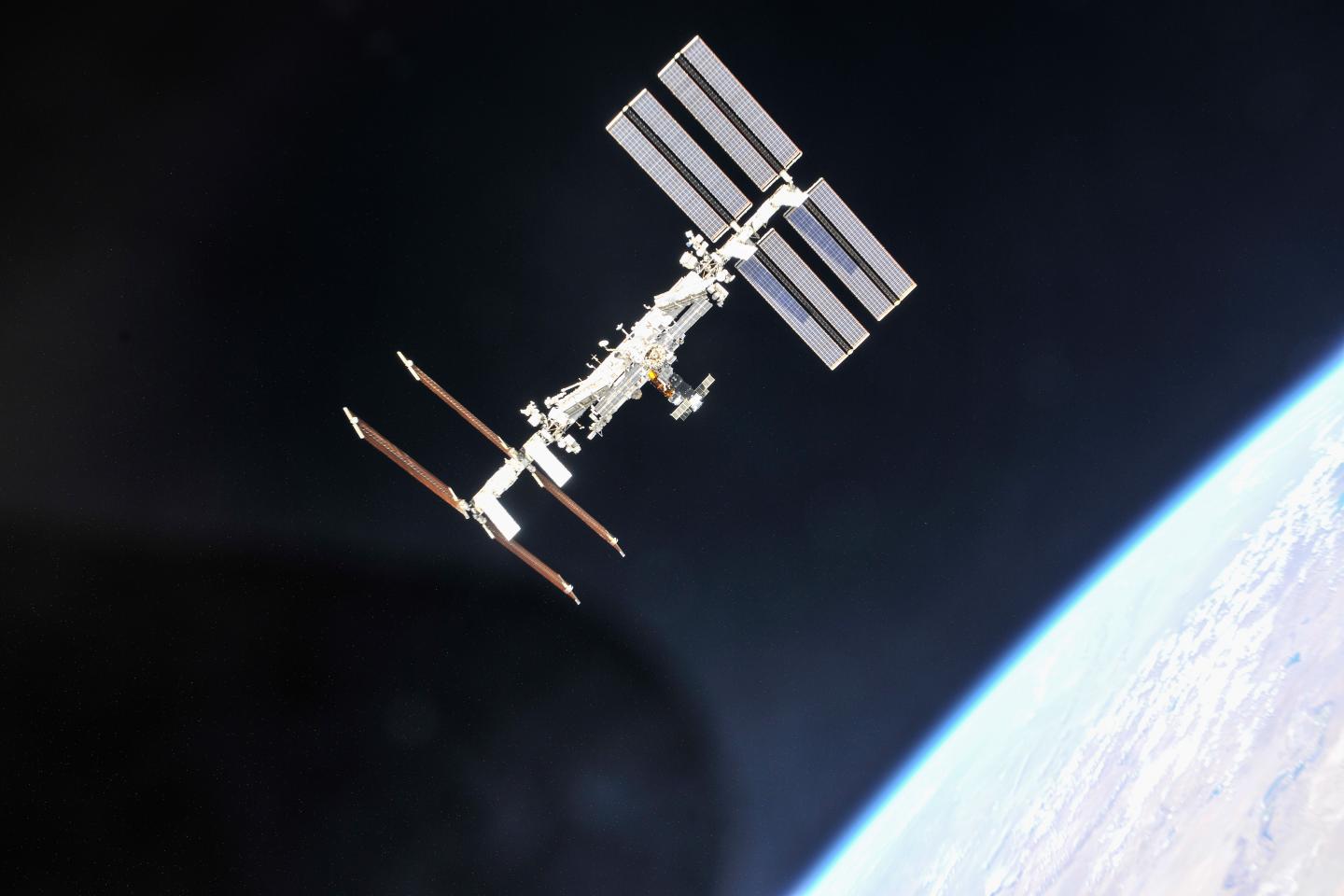 International Space Station (1 of 2)