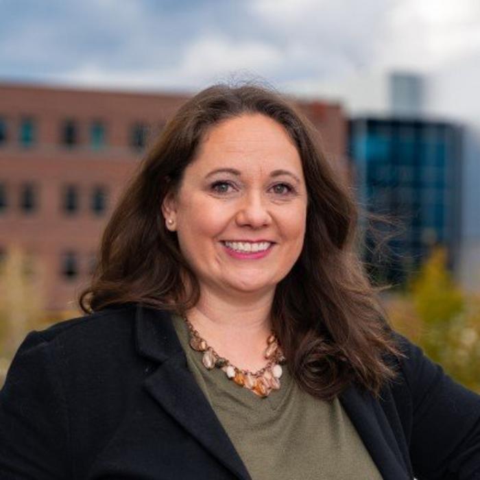 Elizabeth Keys is an Assistant Professor in the School of Nursing at UBC Okanagan. She is a registered nurse with a clinical background in community and public health nursing, where she focuses on promoting maternal, child, and family well-being.